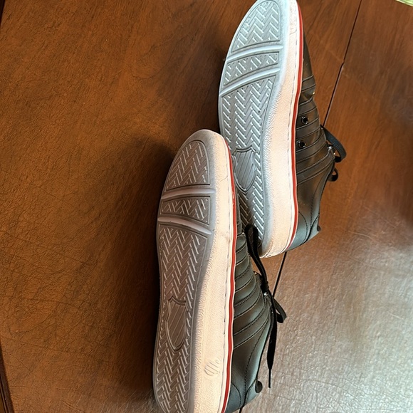 Kswiss athletic shoes - Picture 2 of 3